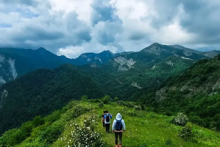 Sulut, Fit dağı yürüşü